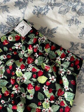 🍓 Anthropologie Wren Boxer Sleep Lounge Shorts Strawberry 100% Cotton NWOT